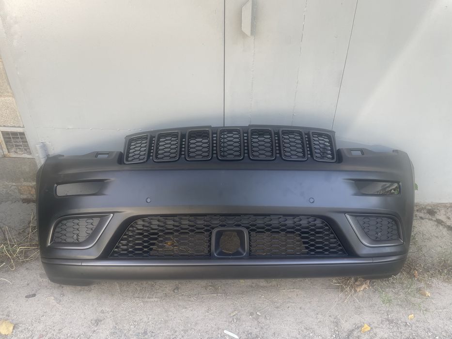 Бампер Jeep Grand Cherokee Limited X