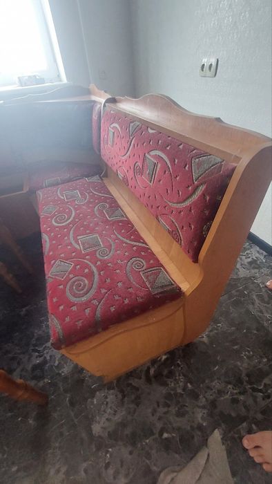 Продам кухонный уголок