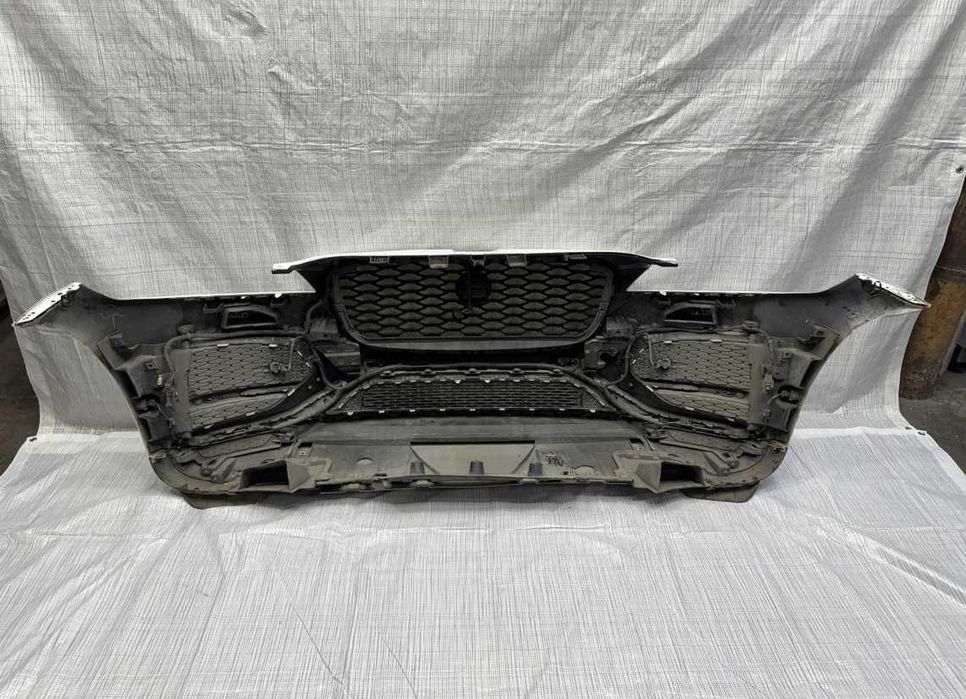 Розборка Jaguar F Pace Рест Комплект:Бампер/Телевізор/Капот/Крила/Фари