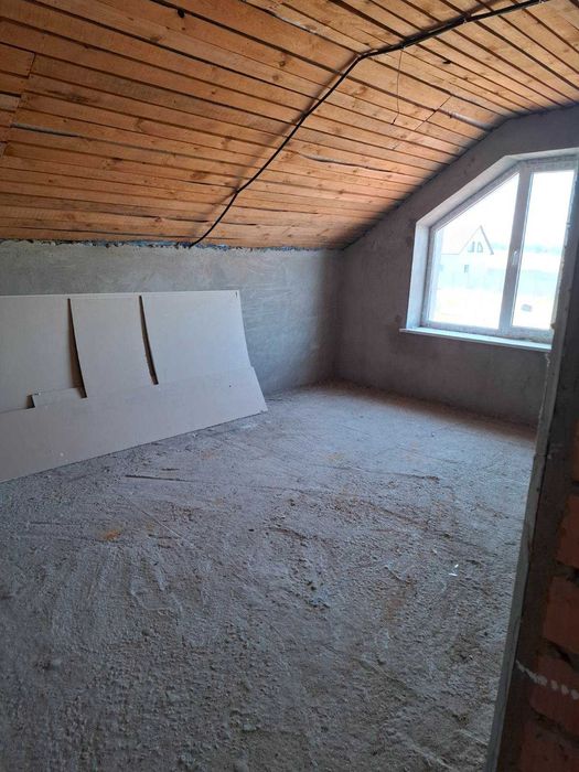 Продам дом на 10 сотках