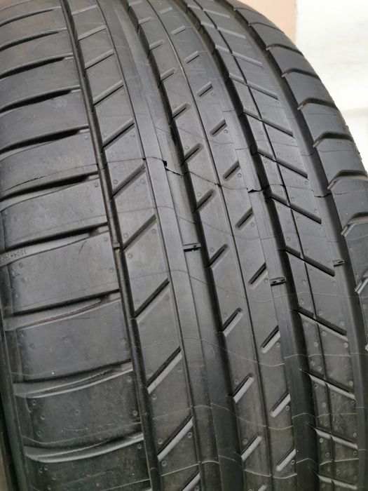 275/50R19 michelin latitude sport 3