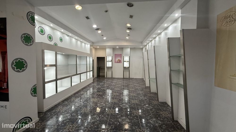 Loja 49m² Rio TInto, Gondomar
