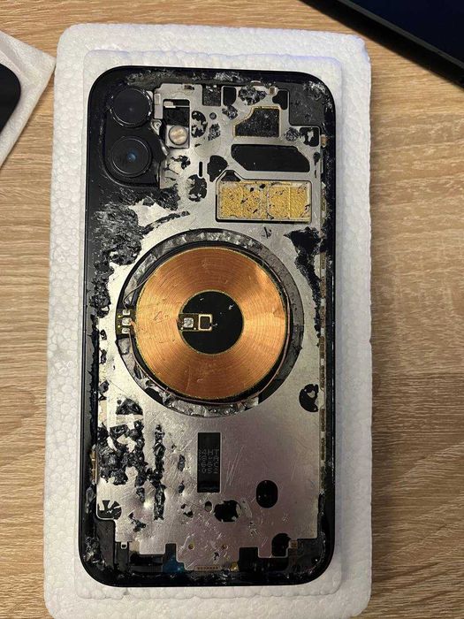 iPhone 12 Black/64gb