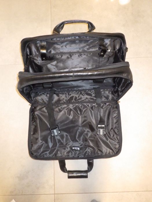 OCHNIK   |   Skórzana torba męska / Teczka   |   Czarna