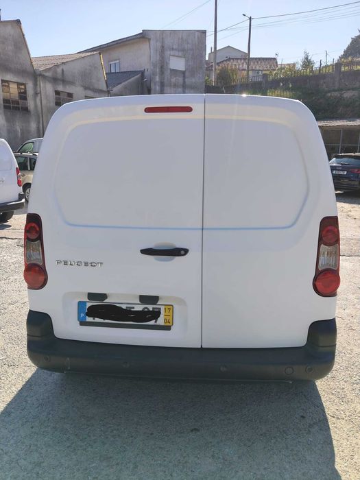 Peugeot Partner.