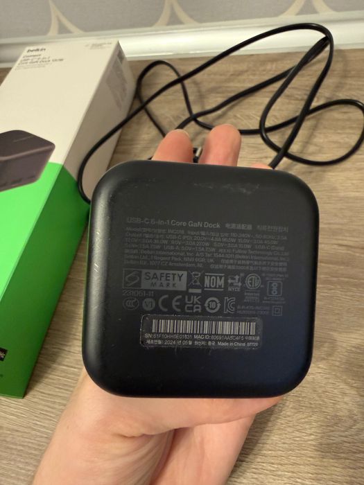 Stacja dokująca Belkin GaN 6w1