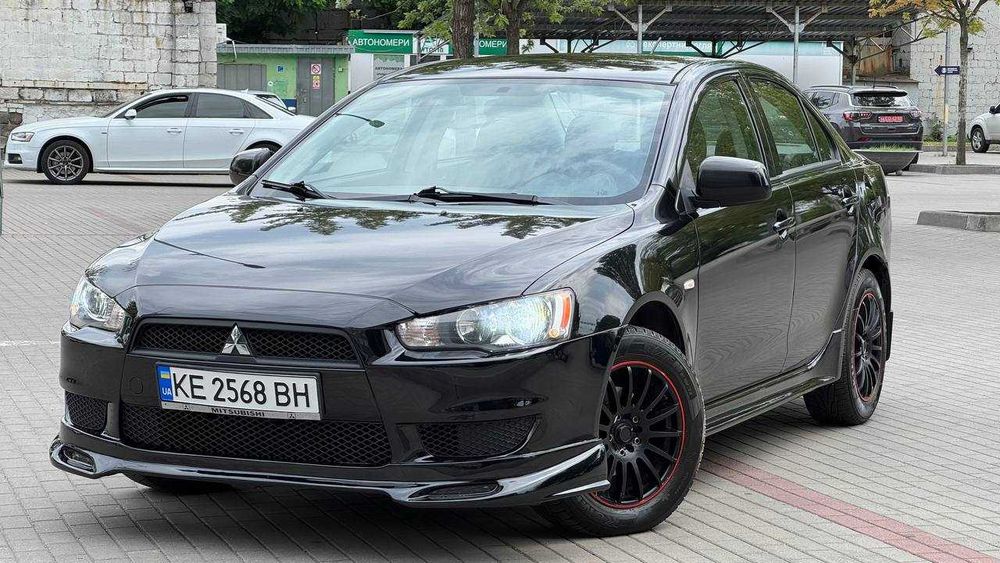 Mitsubishi Lancer 2011 Автомат 2011 газ бензин