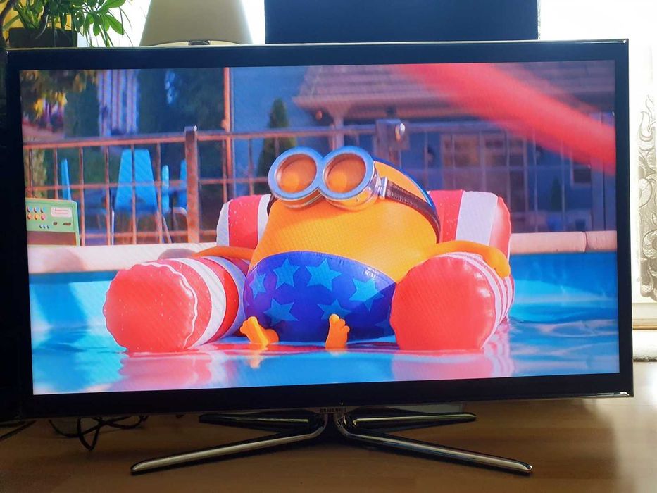 TV Samsung UE40ES6800 Ful HD 3D + pilot
