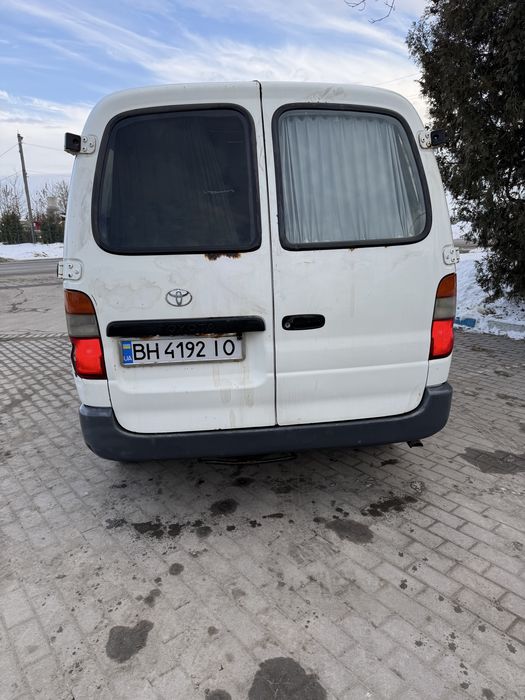 Продам Toyota Hiace