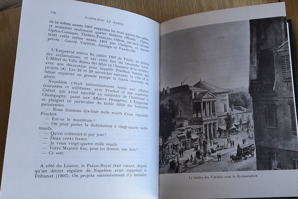 Livro "Napoleon et Paris" de Georges Poisson