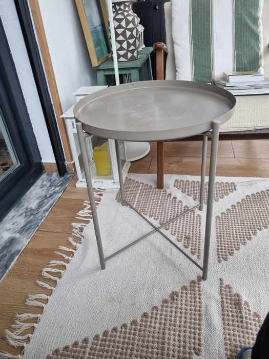 2 mesas Gladom Ikea