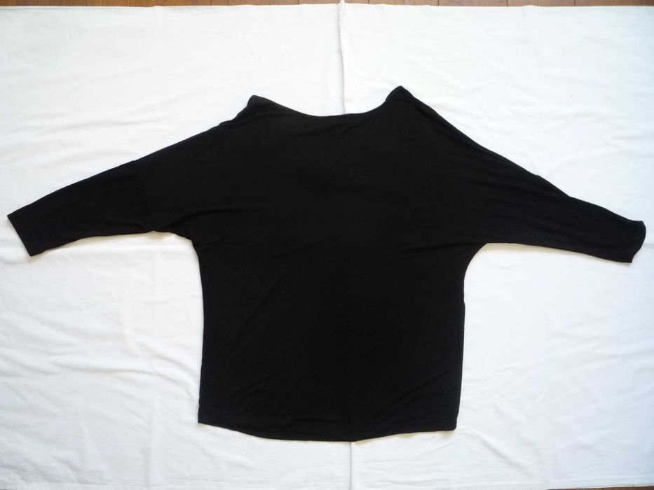 Reserved 40/L Czarna bluzka Oversize Dekolt woda 3/4 rękaw