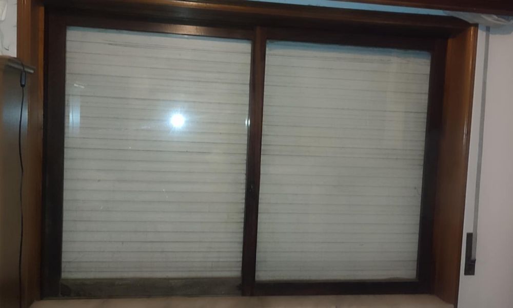 Conjunto de 7 janelas de moradia