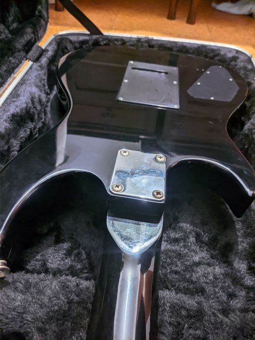 Guitarra eléctrica Maison HSS made in Korea