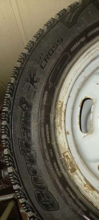 Продам зимову резину