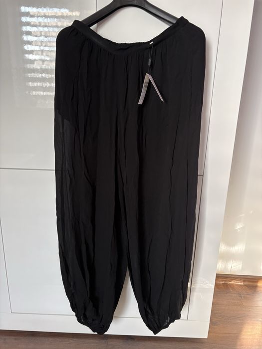 Nowe modne spodnie Massimo Dutti