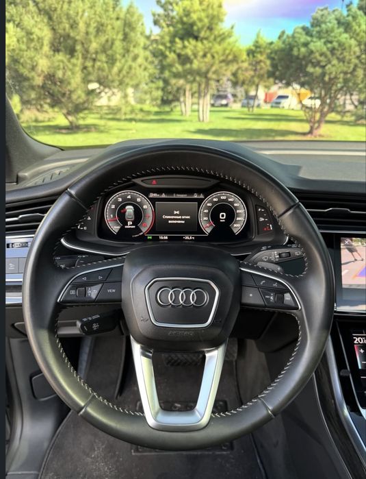 Audi Q8 S-line 2018