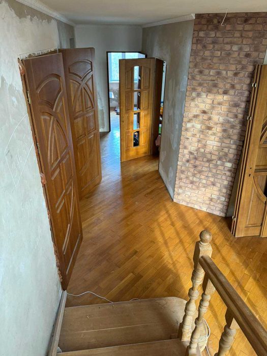 Будинок Лезнево вул.Стельмаха, 10 соток землі