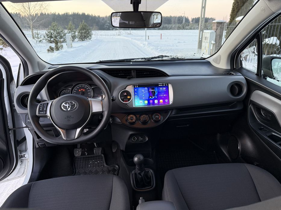 Toyota Yaris 1.0  benzyna 2015 rok kamera klimatyzacja