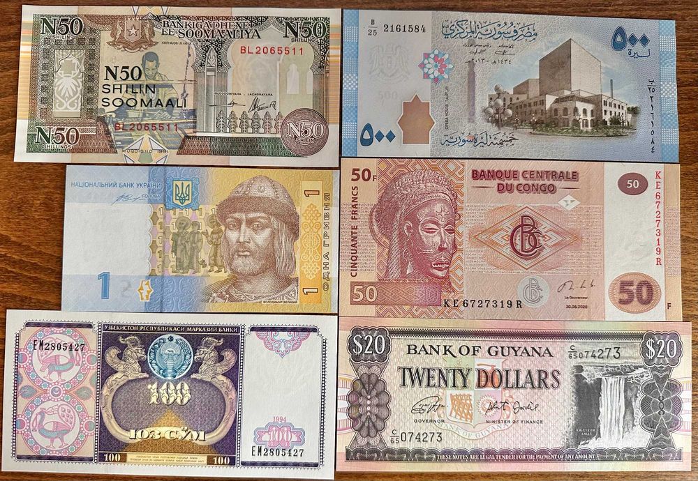 LOTE DE 40 NOTAS NOVAS DE TODO O MUNDO - TODAS UNC