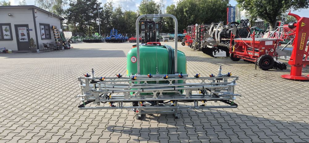 Producent Tolmet Opryskiwacz 412 Klara 400L 12m 600L 800L 1000L 1200L