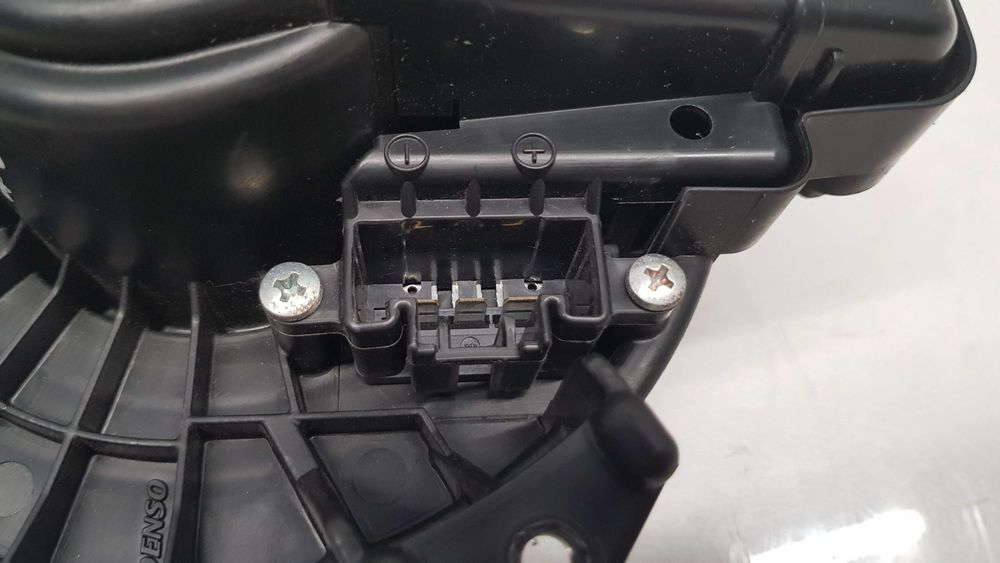 Motor da chauffage / sofagem TOYOTA Auris Hatchback (_E15_)