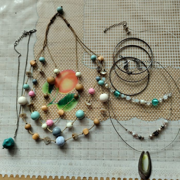 Біжутерія,буси,кольє