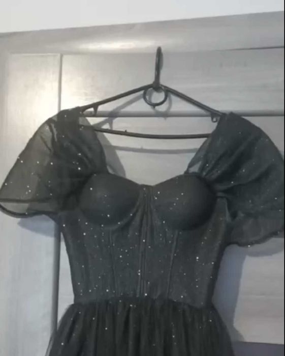 Сукня вечірня, плаття на випускний