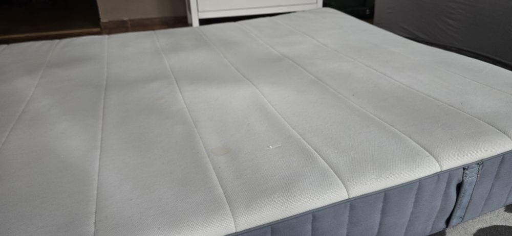 Materac Ikea "vesteroy" 140x200cm