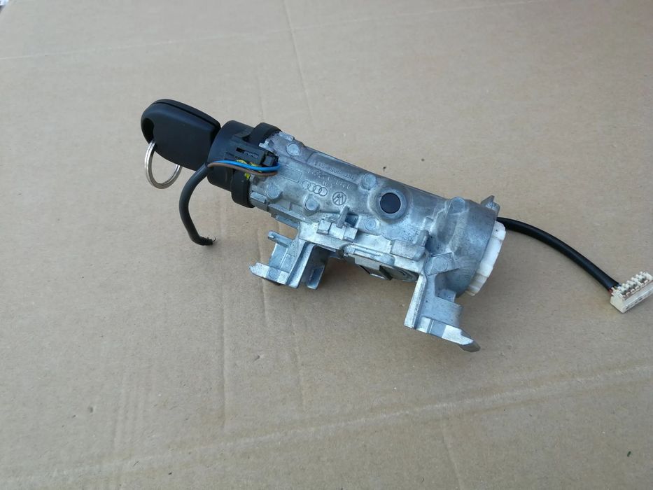 Audi A3 8P Golf V Stacyjka kluczyk 1K0905851B