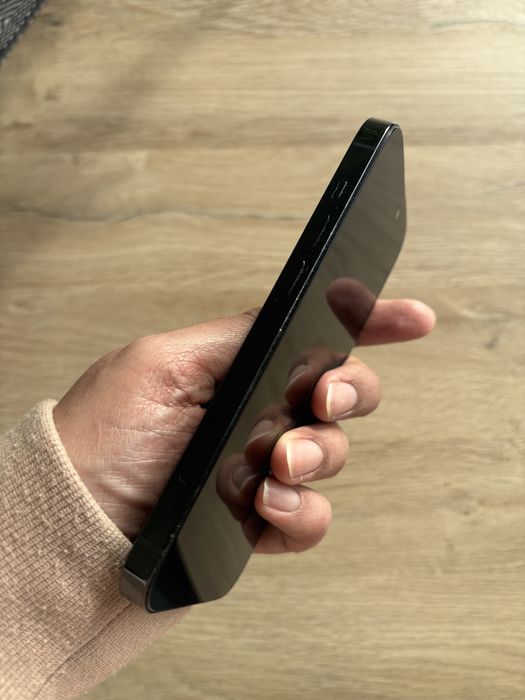 iPhone 14 Pro 128GB (versão eSIM)