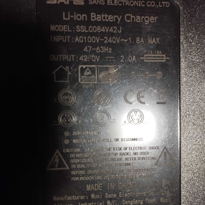 Cabos de carregamento.