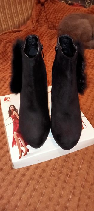 Ботильоны.         .