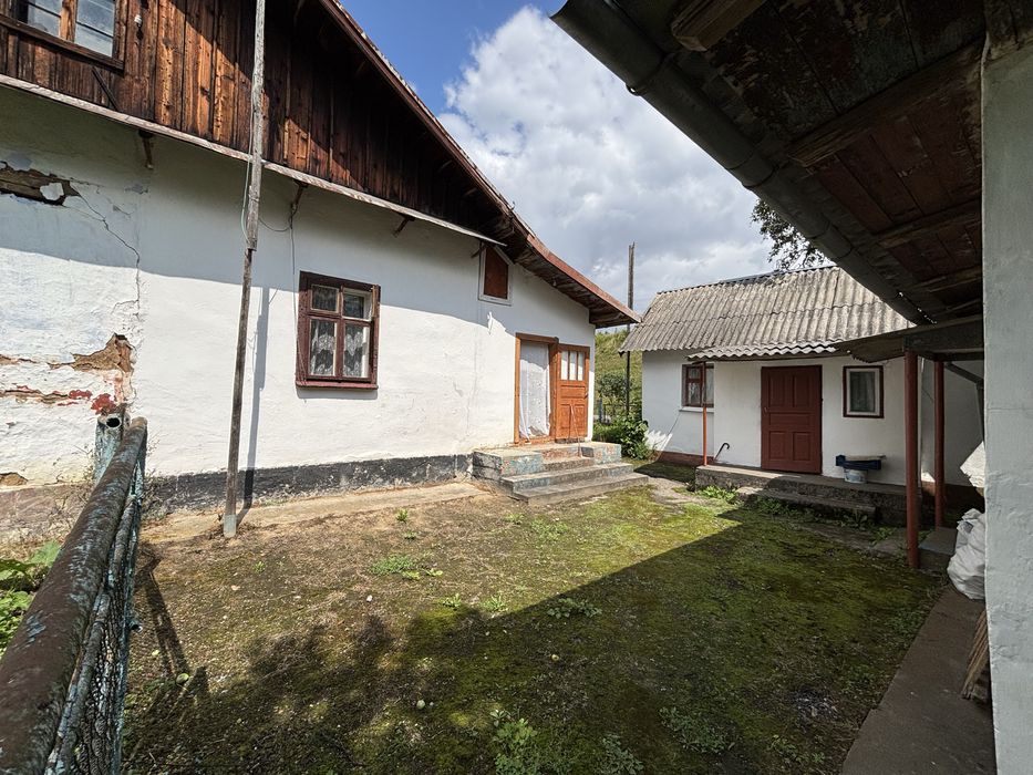 Продається ділянка 20сот. Будинок 51.7м. с.Майдан.Комунікації.Колодязь