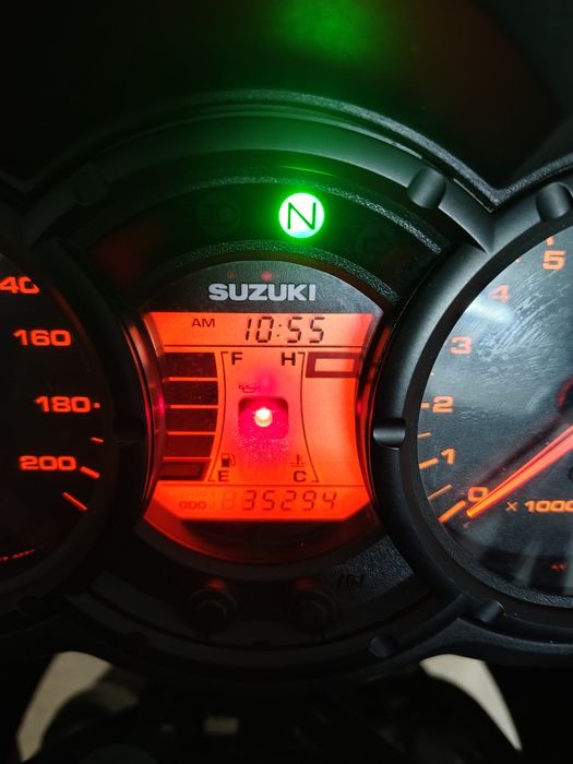 Suzuki DL 650 VSTROM