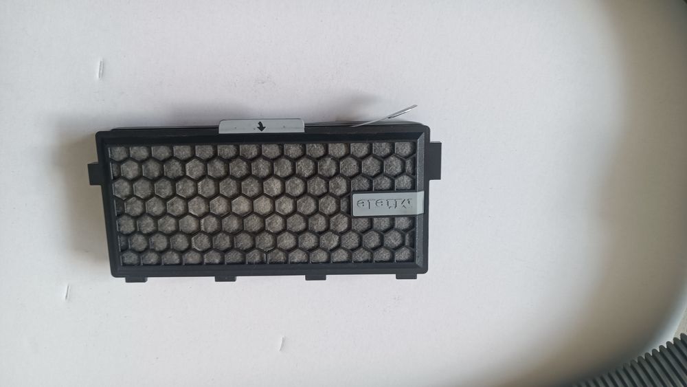 Пилосос Miele S8340