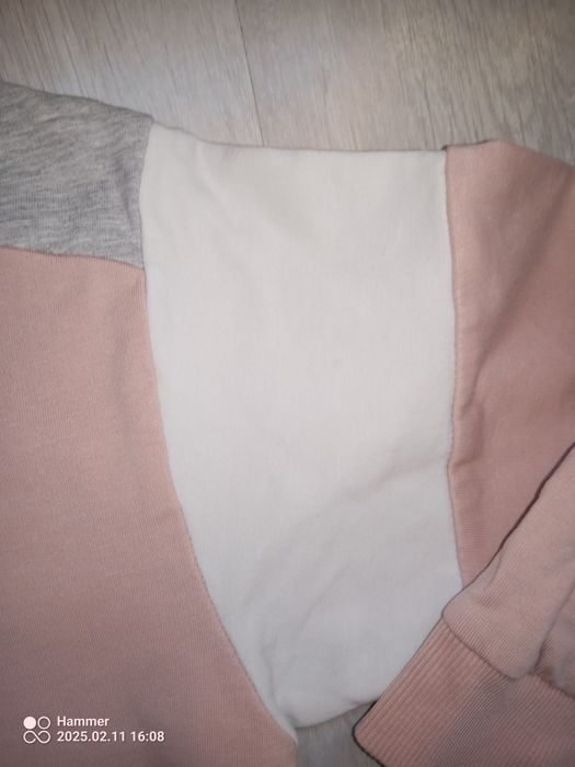 Kolorowa bluza Lindex 128 cm