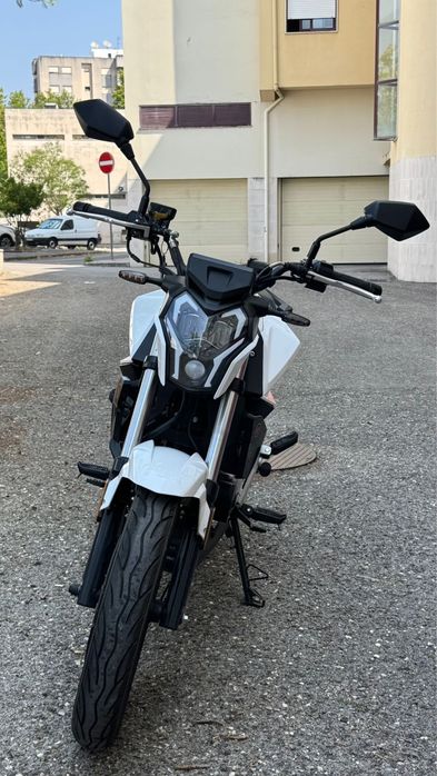 Keeway RKS 125 - 2025 Ainda com garantia