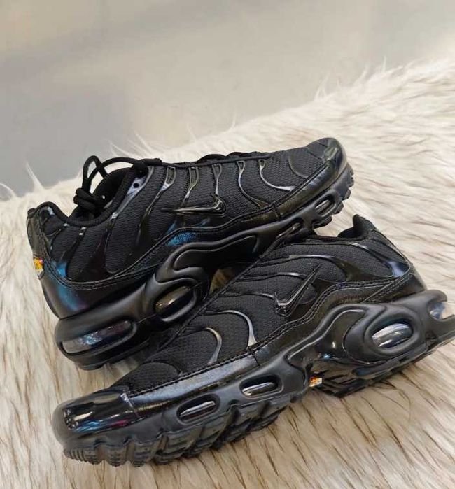 Nike Air Max Plus TN Vapormax Plus Shox  39