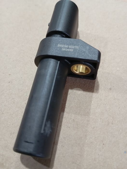 Продам датчик колінвалу