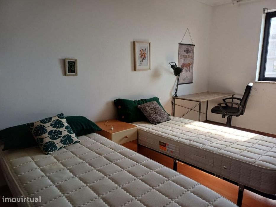 Quarto - localizado em Aveiro