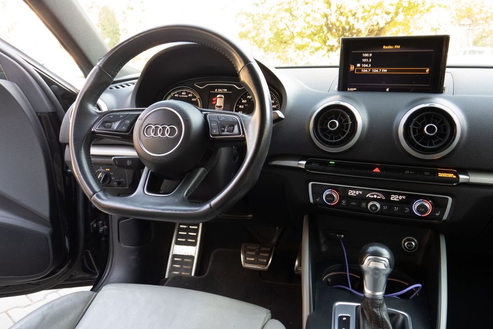 Audi A3 E-tron Sportback Hybrid Ауді А3 Етрон Електро