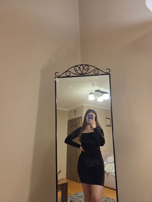 Czarna sukienka mini