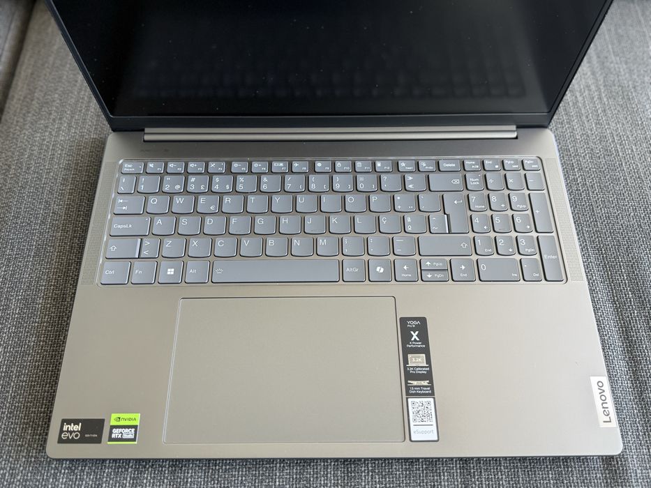 Lenovo Yoga Pro 9i 16” | Core Ultra 9 | 32GB RAM | 1TB SSD | RTX 4070