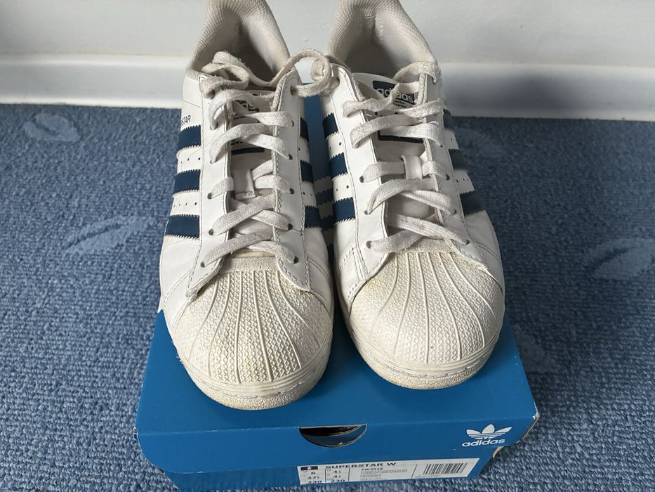 Adidas superstar białe z granatowymi paskami rozm. 37 1/3