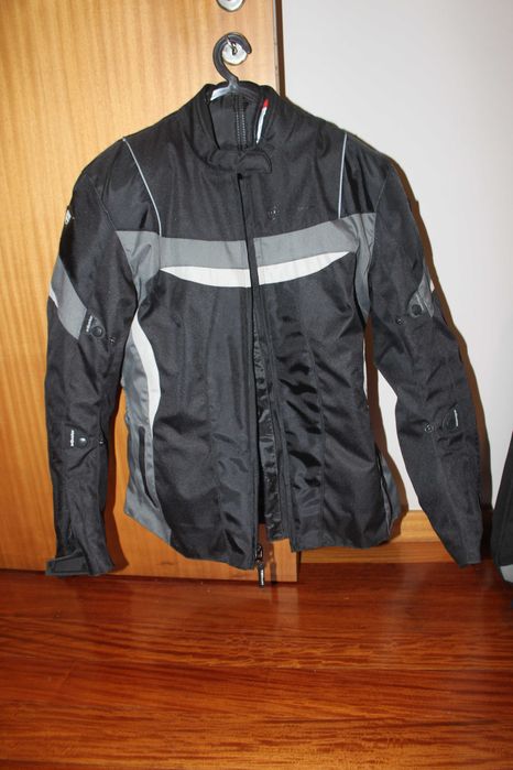 Casaco mota Senhora e capacete