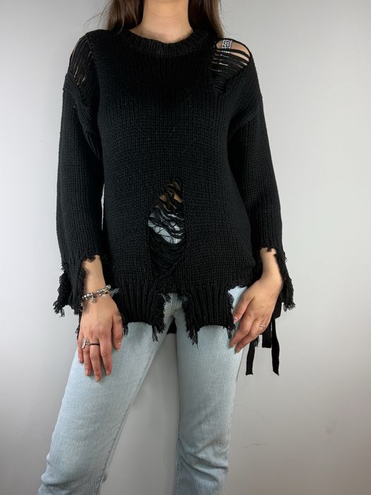 Czarny sweter z dziurami asymetryczny postrzępiony vitege Forever 21 S