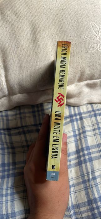 Livro - “ Uma noite em Lisboa “