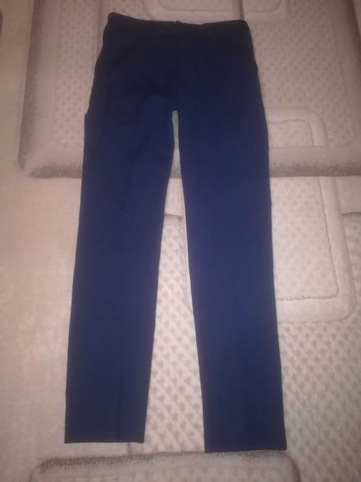 Брюки строгие состояние супер.