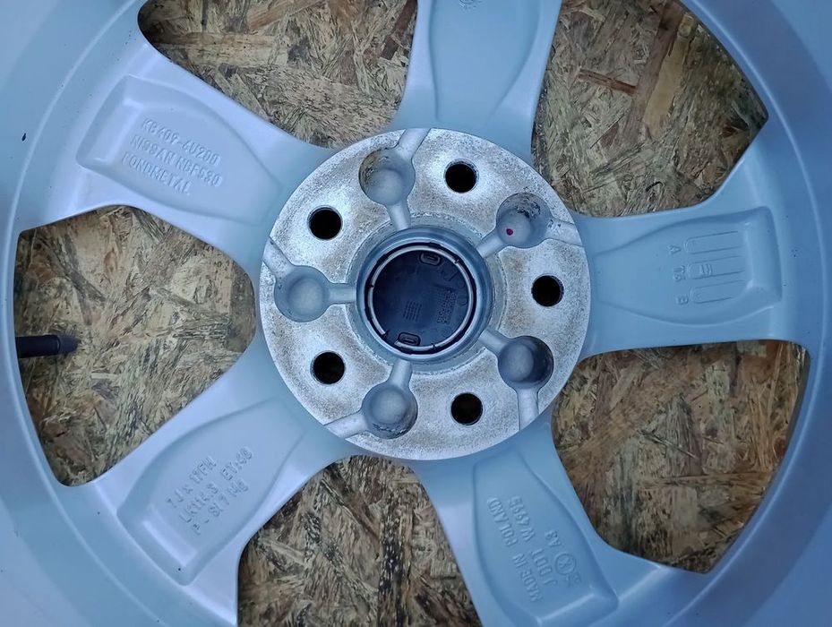 Felgi Aluminiowe NISSAN 5x114 r17 et40  Juke Leaf Qashqai Xtrail